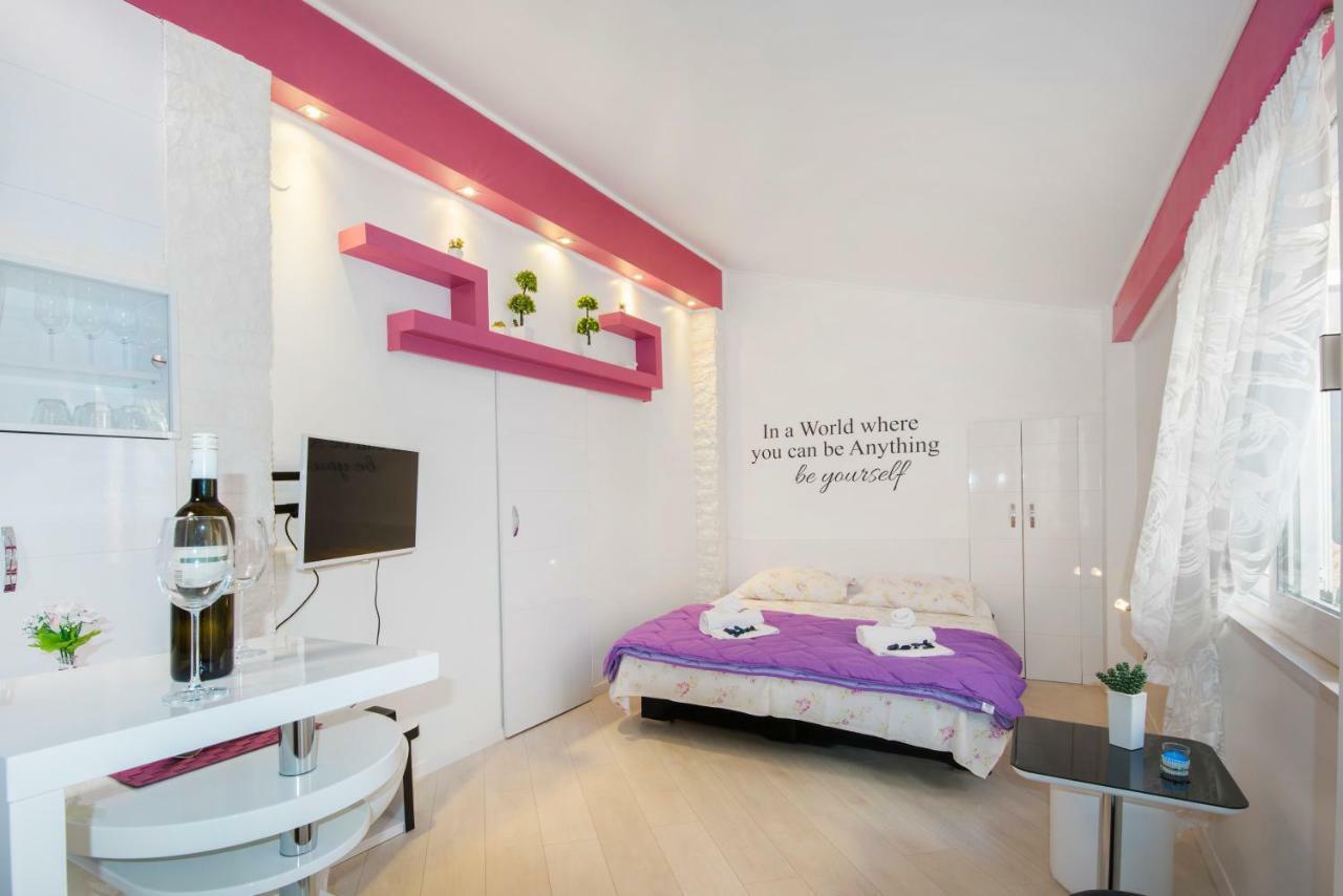 Cute Little Apartment In The Old Town Split Buitenkant foto