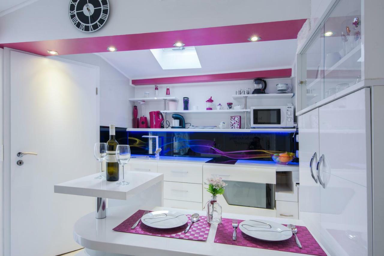 Cute Little Apartment In The Old Town Split Buitenkant foto