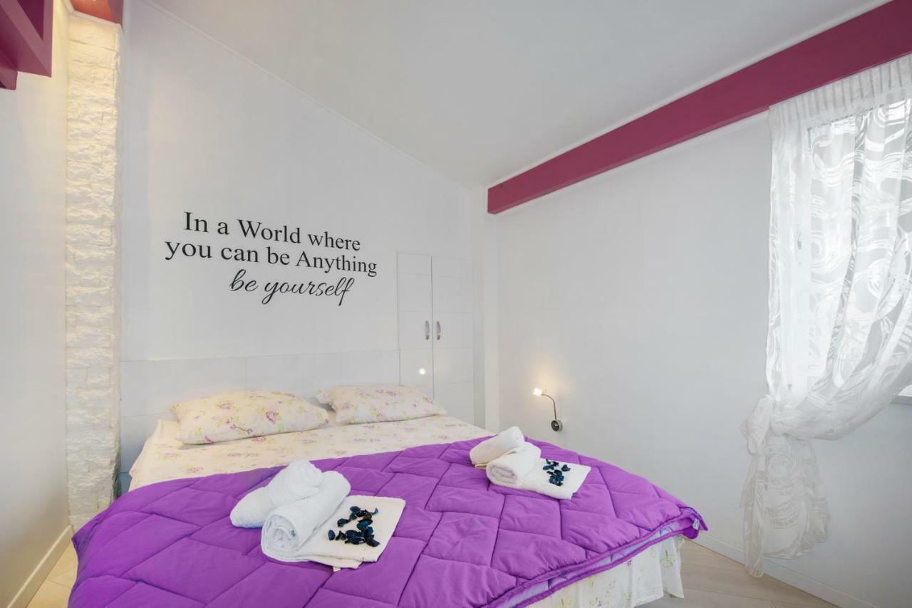 Cute Little Apartment In The Old Town Split Buitenkant foto